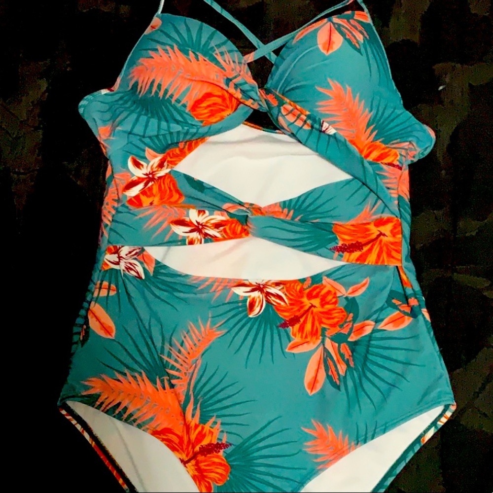 New swimsuit